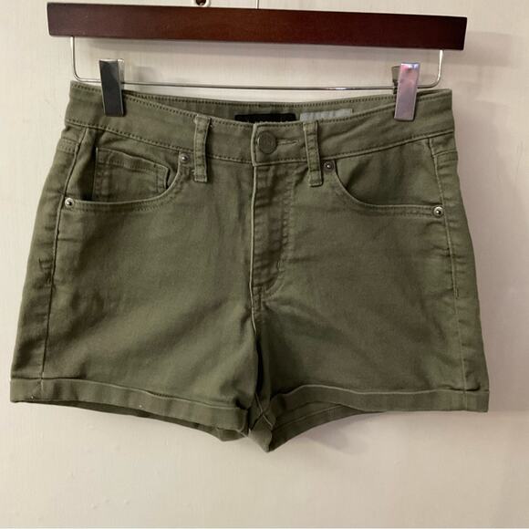 Aeropostale MIDI Army Green Short 4 Cabincore Fisherman Gorpcore Boho Normcore - Picture 1 of 10